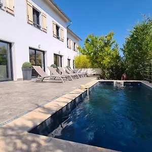 Les Pierres D'antan Villa